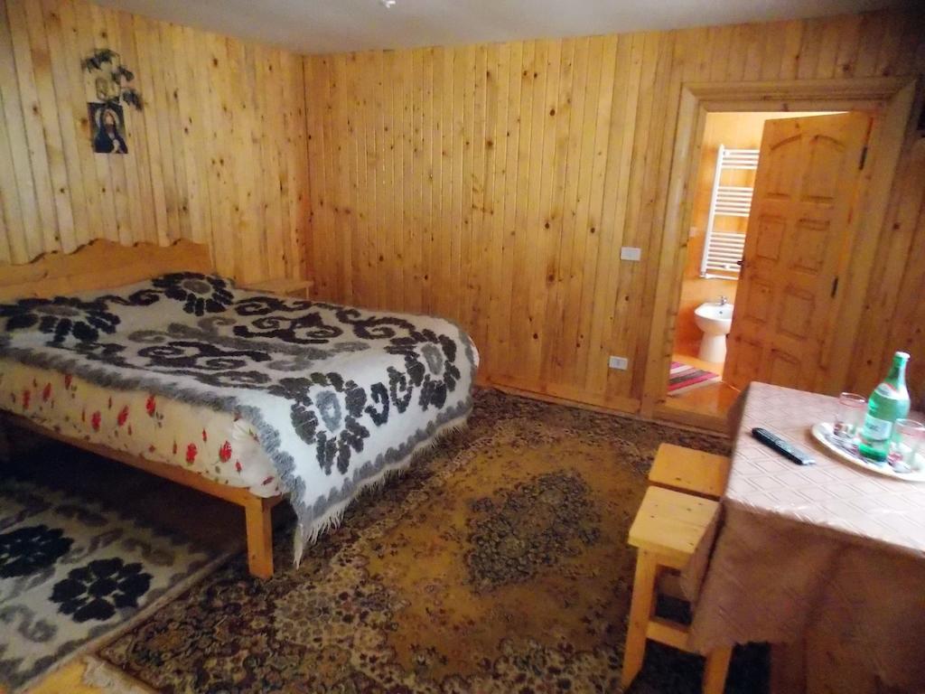 Pensiunea Paradiso Poiana Teiului Quarto foto